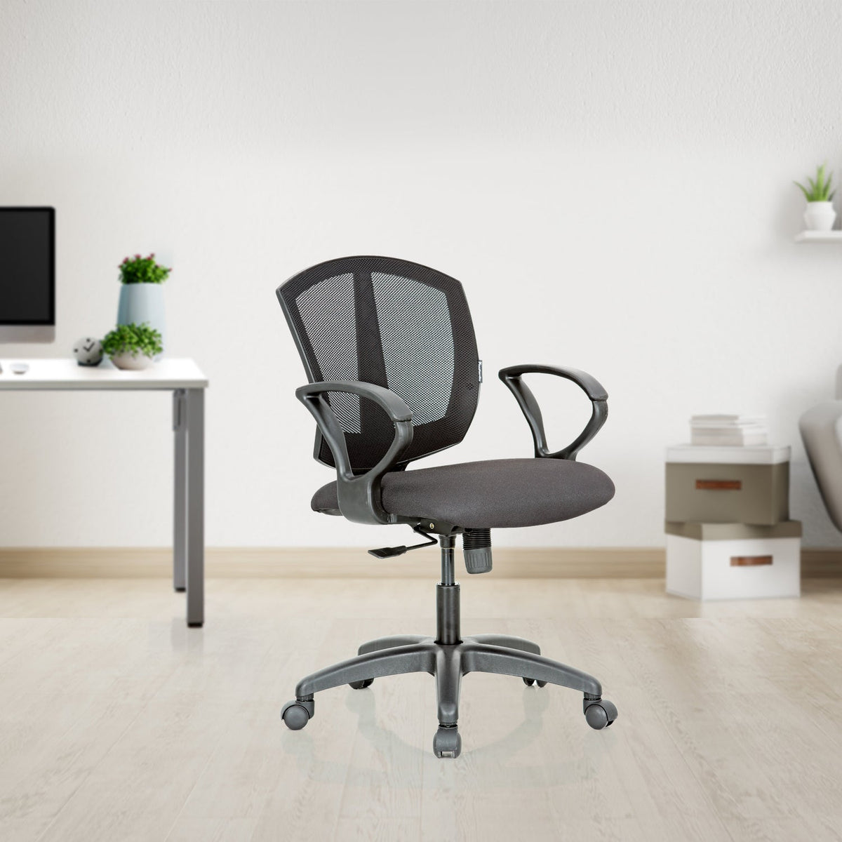 Smart Low Back Mesh Chair